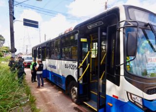 Suspeito de assalto morre esfaqueado por passageiro dentro de ônibus em Pará 
