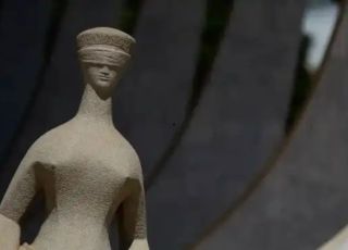 Tribunais estaduais pagam R$ 722,8 milhões em verbas extras a magistrados em dois meses
