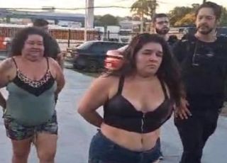 Mãe e filha acusadas de tentativa de homicídio contra mulher trans em Parintins são presas em bairro da Zona Norte de Manaus. VEJA VÍDEO