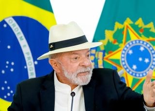 Lula intensifica articulações para definir candidaturas ao Senado antes das convenções