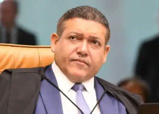Proposta de selo para pesquisas eleitorais perde força após reação de institutos e críticas ao TSE