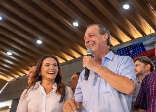 Omar Aziz confirma Alessandra Campêlo como candidata a vice-governadora durante convenção em Manaus