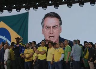 Bolsonaro diz a Moraes que não autorizou uso de imagem em vídeo com IA divulgado por Flávio