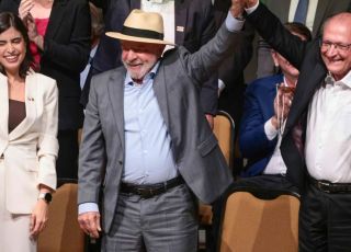 Psb oficializa alckmin como vice de lula e sela aliança para disputa da reeleição