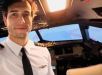 Instrutor abre porta de avião e se joga durante voo de treinamento; aluna consegue pousar sozinha na Argentina