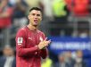 Cristiano Ronaldo desembarca em Portugal e deixa aeroporto em jatinho particular após eliminação na Copa
