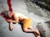IMAGEM FORTE! Homem é executado com oito tiros de pistola na cabeça no bairro Crespo, Zona Sul de Manaus