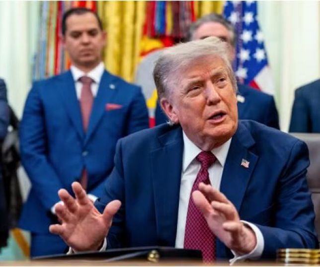 Trump anuncia novas negociações com o Irã e adia ofensiva militar em busca de acordo para encerrar guerra