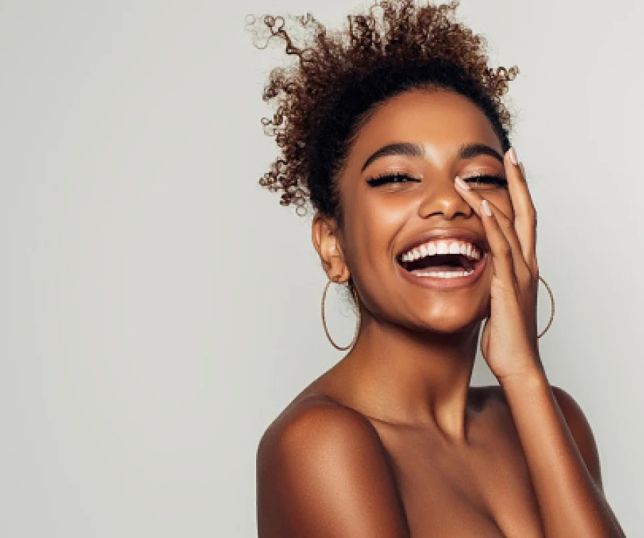 Pele bonita e jovem: 7 alimentos que toda mulher deveria incluir na alimentação