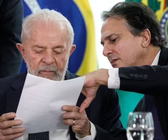 Universalizar escolas em tempo integral exigiria R$ 170 bilhões e desafia contas do governo 
