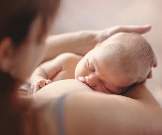 Amamentação: 5 mitos que deixam mães inseguras e o que realmente é verdade
