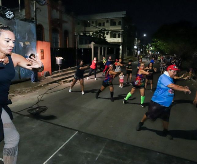 Faixa liberada itinerante leva esporte, lazer e diversão ao bairro Tarumã, Zona Oeste de Manaus