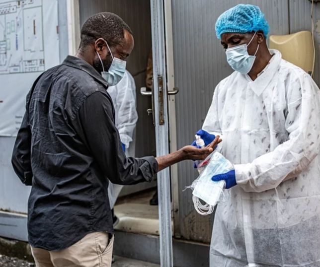 Surto de Ebola no Congo ultrapassa 2 mil mortes e preocupa autoridades de saúde