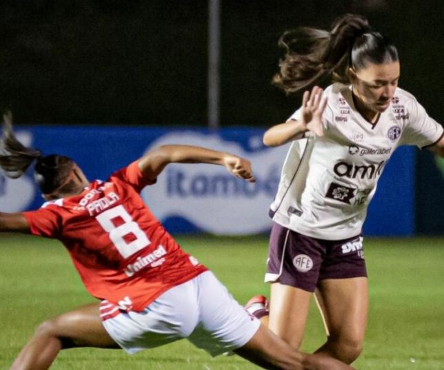 Ferroviária e Bahia carimbam vaga nas quartas e acirram reta final do Brasileirão Feminino