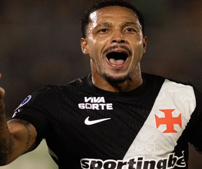 Vasco vira sobre o Olimpia, goleia no Paraguai e avança às quartas da Sul-Americana