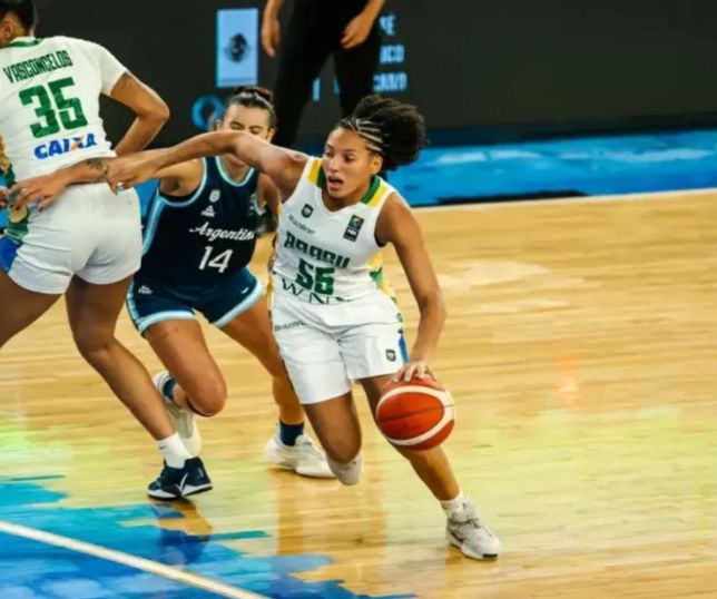 Brasil vence Argentina e avança às semifinais do Pré-Olímpico de basquete