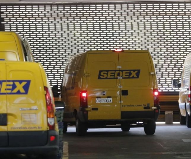 Governo prevê R$ 6 bilhões para reforçar caixa dos Correios em 2027