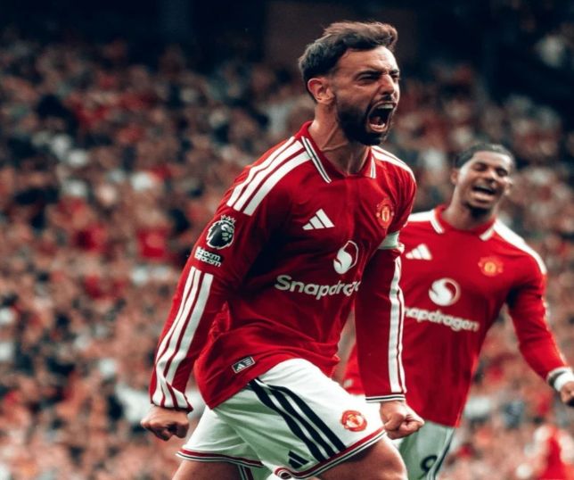 Manchester United reage, marca cinco vezes e conquista primeira vitória na Premier League