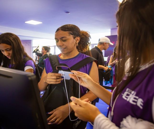 CIEE oferece 96 oportunidades de estágio para estudantes no Amazonas