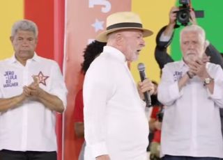 Lula pede voto a Jaques Wagner em convenção petista que lançou Jerônimo Rodrigues à releição na Bahia