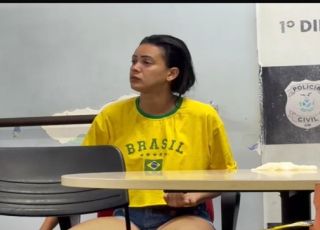 Mulher com sintomas de embriaguez atropela homem e tenta fugir do local do acidente no Centro de Manaus