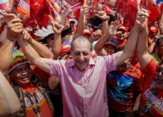 ''TUA GENTE TÁ CHAMANDO''! Povo do Amazonas clama por segurança e pede o retorno de Omar Aziz ao Governo do Estado