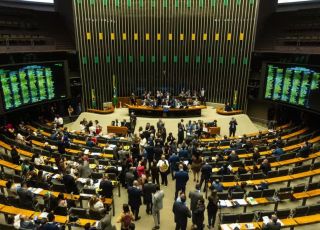 PT projeta eleger bancada de federação do tamanho da do PL nas eleições de 2026