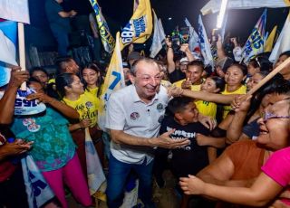 Omar Aziz leva propostas para Itacoatiara e promete reforçar saúde e serviços no interior. VEJA VÍDEO