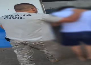 Homem é preso em Itacoatiara suspeito de armazenar pornografia infantil. VEJA VÍDEO E REPORTAGEM DO PORTAL DO ZACARIAS’ AO VIVO