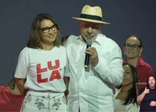 Lula comete gafe durante evento, confunde Janja com a ex-mulher Marisa e gera climão. VEJA VÍDEO