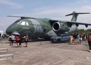 Domingo Aéreo 2026 terá acrobacias e ‘Arrancada na Pista’ em Manaus