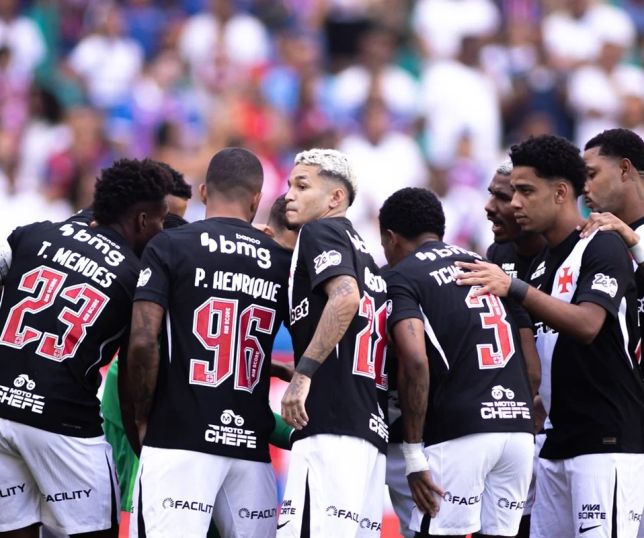 Vasco busca terceira semifinal consecutiva da Copa do Brasil após 30 anos