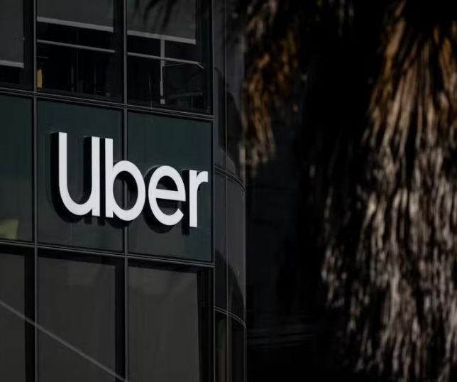 Uber anuncia demissão de 3,3 mil funcionários em maior corte desde a pandemia
