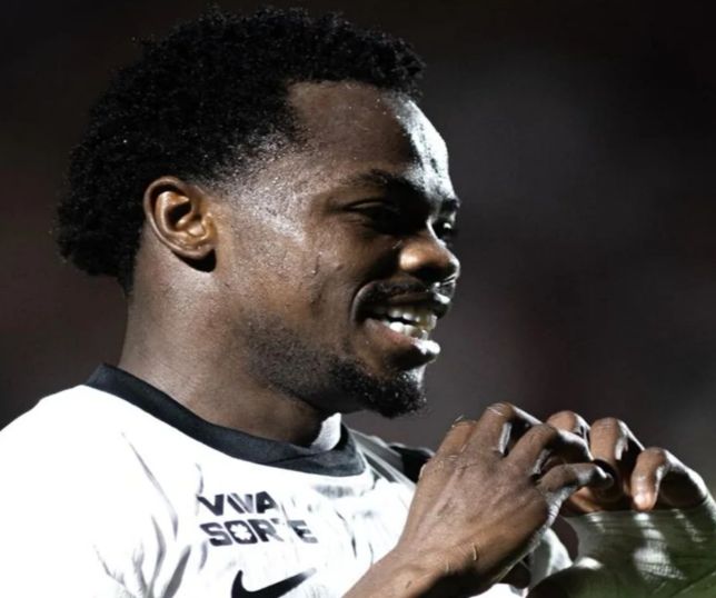 Vasco repete presença na semifinal da Copa do Brasil e se isola como único time de 2025 a avançar novamente
