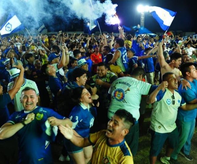 Nacional conquista acesso à Série C e torcida faz festa após quase 20 anos