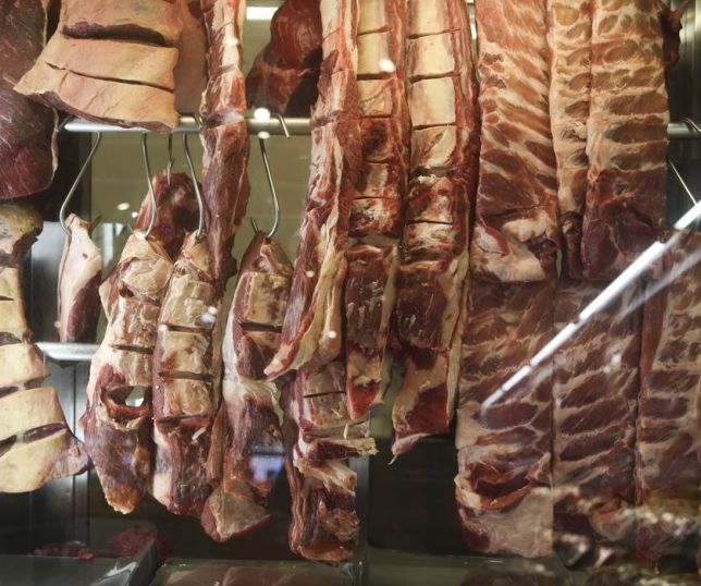 China aperta o cerco, cota chega ao limite e exportações de carne bovina do Brasil despencam 27,1%