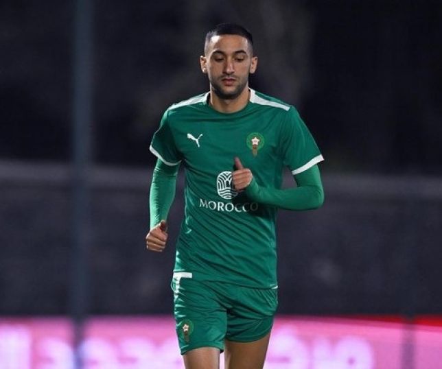 Ziyech recua de acerto com Botafogo após receber ligação de jogador do Corinthians