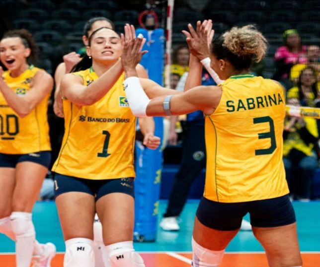 Brasil estreia com vitória tranquila sobre a Venezuela no Sul-Americano de Vôlei