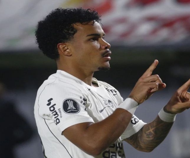 Corinthians busca empate com Estudiantes na Argentina pelas quartas da Libertadores