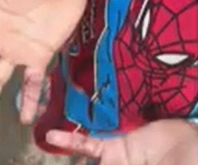 Menino de 5 anos é encontrado com mãos queimadas após suspeita de agressão em Manaus 