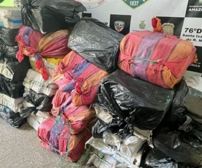 Operação apreende mais de 1 tonelada de maconha escondida em imóvel no interior do Amazonas