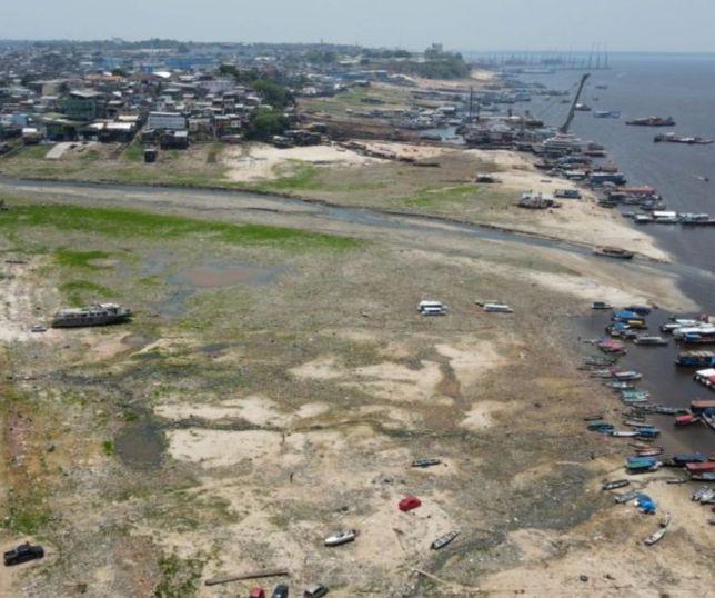 Rio Negro acelera vazante e perde 36 centímetros em apenas dois dias em Manaus
