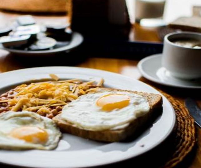  Proteína do café da manhã ao jantar: 5 dicas para incluir o nutriente em todas as refeições