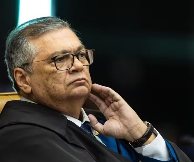 Dino manda governo revisar regras da CVM e cita falhas reveladas pelo caso Master