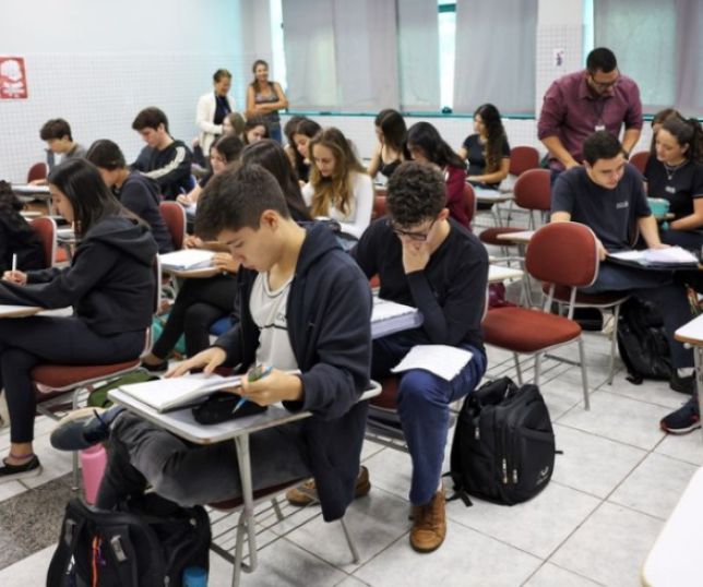 Fies: prazo para convocação da lista de espera termina nesta quinta-feira