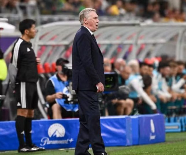 Ancelotti fala em período de testes e promete evolução até próxima competição oficial: 'Torcedor tem que ser paciente'