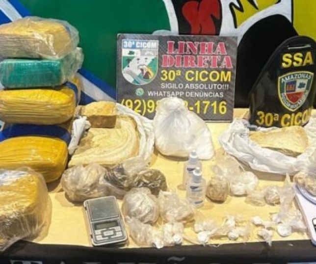 Polícia apreende cerca de 7 quilos de drogas durante ação no bairro Santa Inês, Zona Leste de Manaus