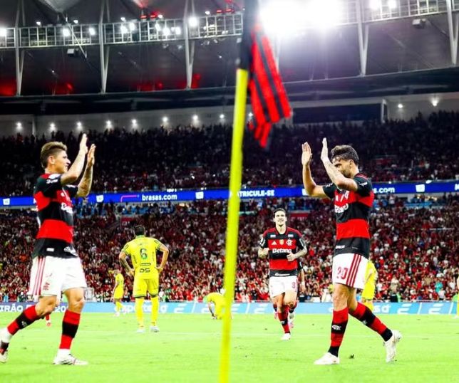 Carrascal, Paquetá, Lino... Entenda as opções de Jardim para a criação do Flamengo sem Arrascaeta