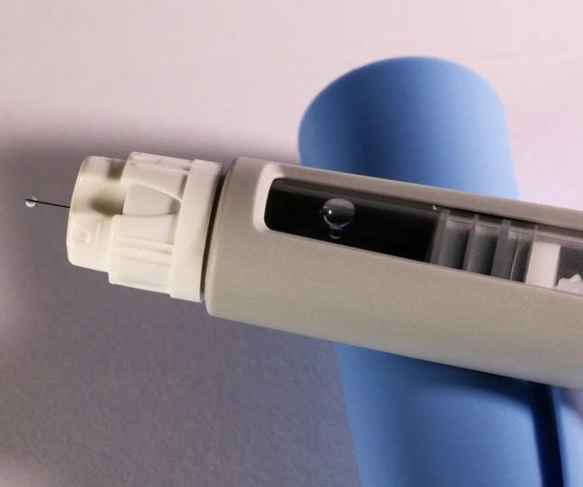 Canetas emagrecedoras podem chegar ao SUS com até 90% de desconto