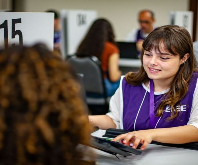 CIEE oferece 123 vagas de estágio para estudantes do ensino médio e superior no Amazonas